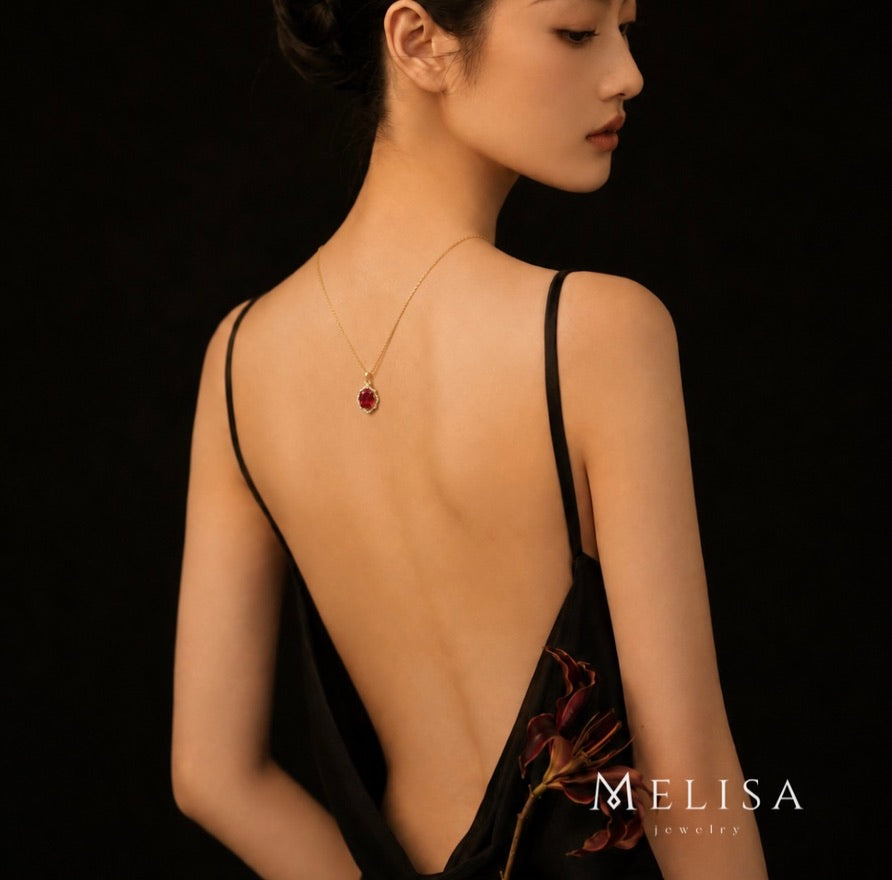 Jing Pendant Necklace No. 01