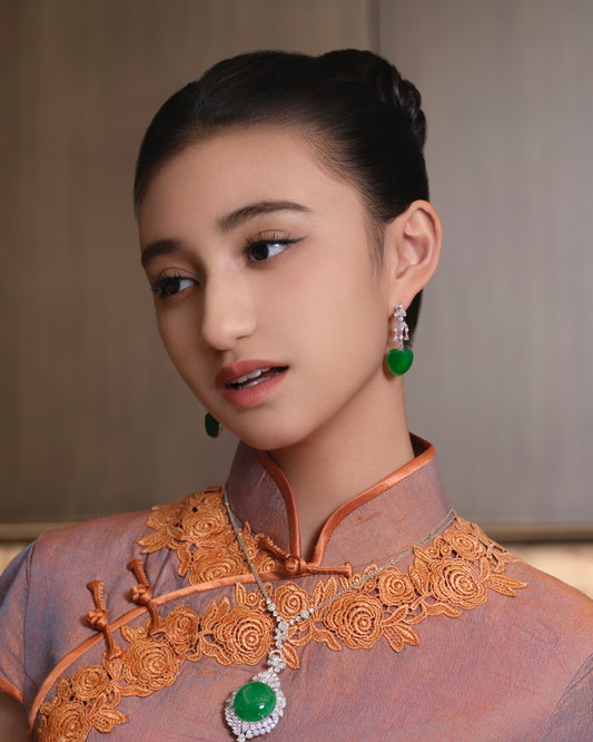 Jadeite Heart Earrings No. 01