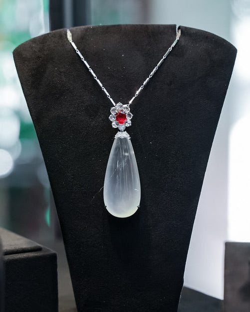 White Jadeite Necklace No. 01