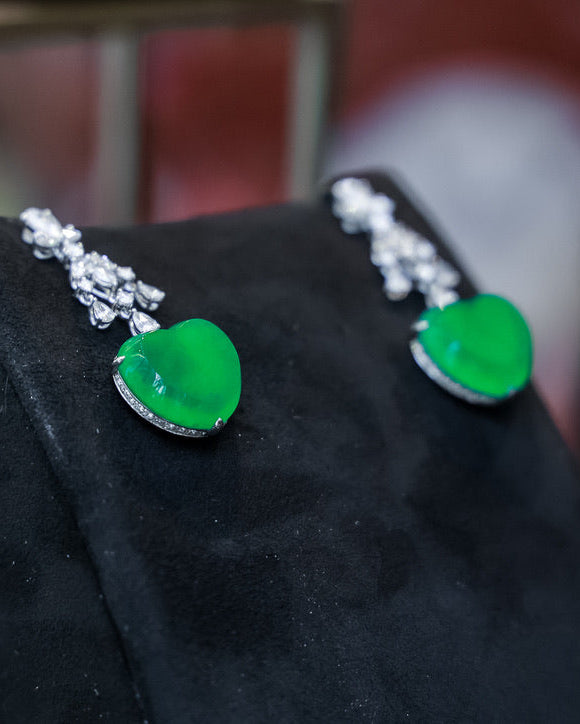 Jadeite Heart Earrings No. 01