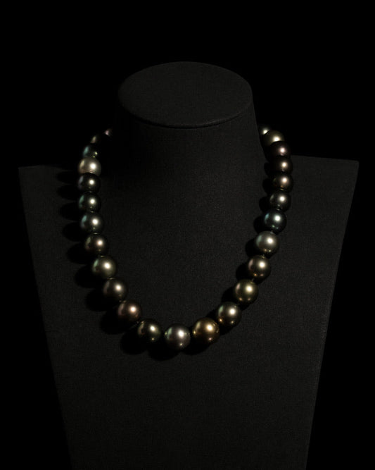 Tahitian Pearl Necklace No. 01