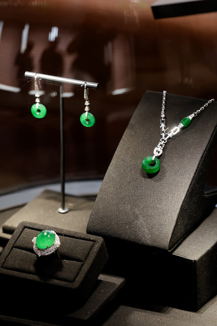 Jadeite Necklace No.05
