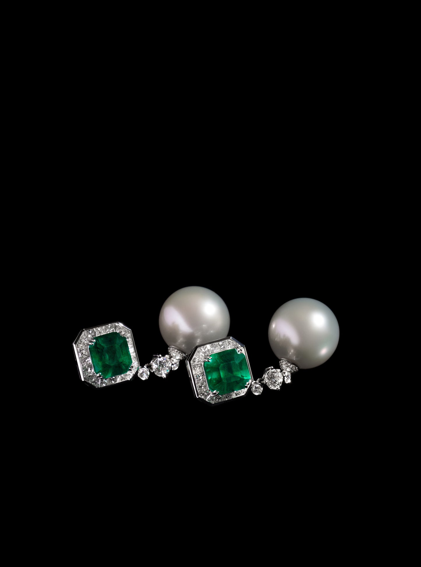 Emerald Pearl Earrings No. 02