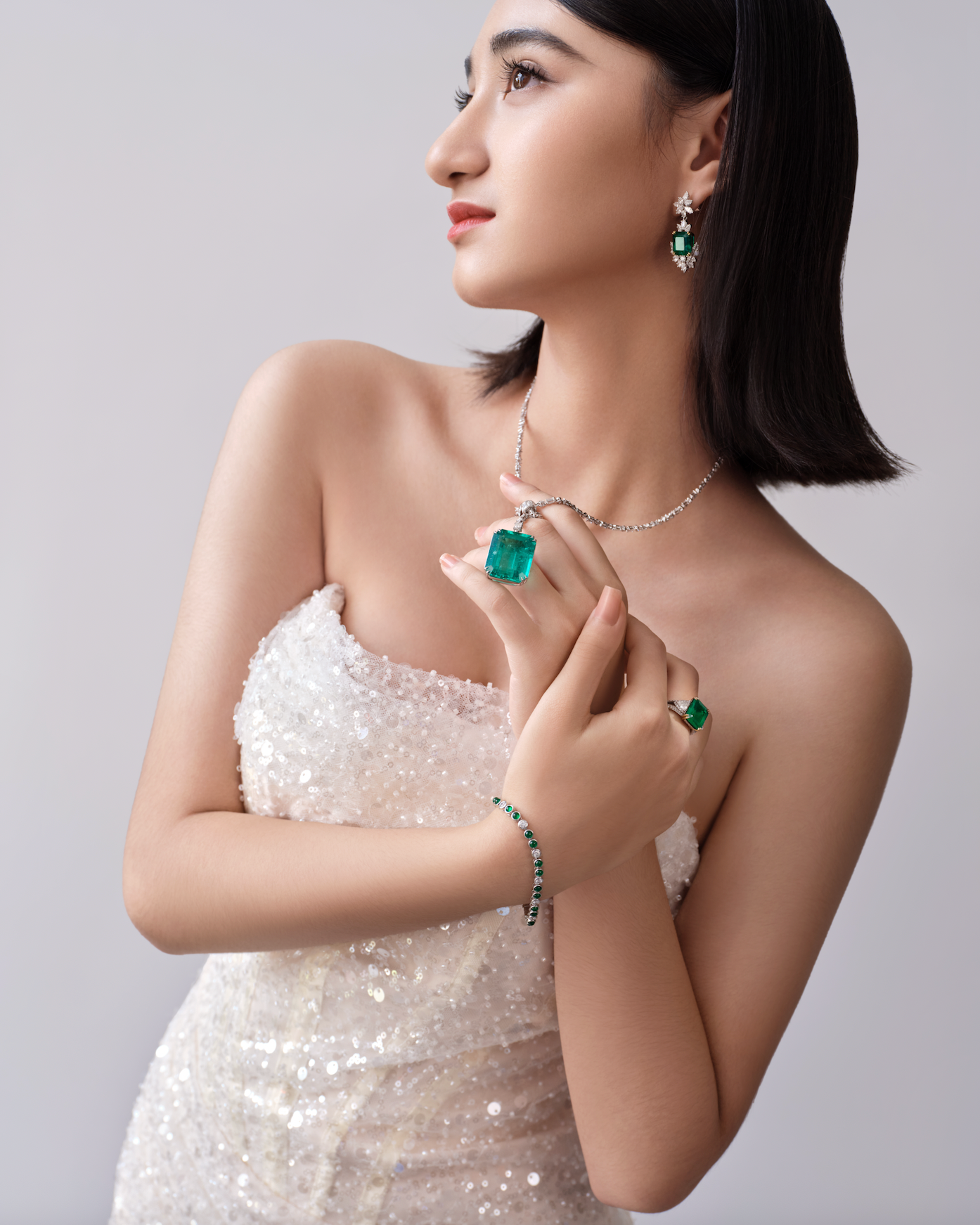 Emerald Earrings No. 01